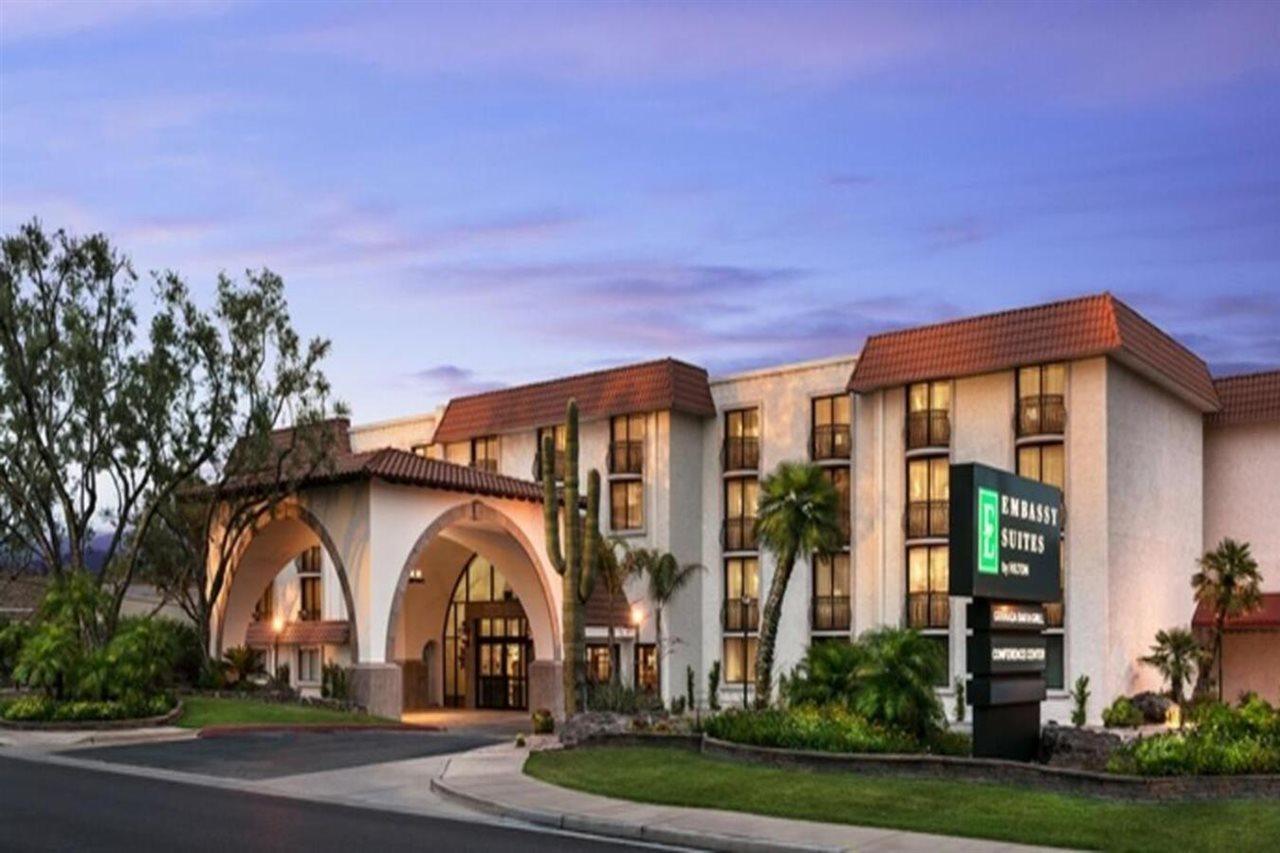 Embassy Suites By Hilton Scottsdale Resort Esterno foto